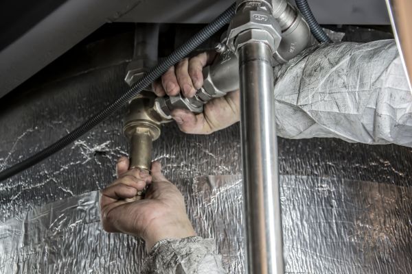 Comment mesurer raccord plomberie : guide pratique et efficace