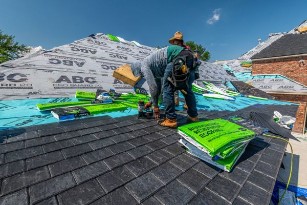 Votre couvreur à nantes : solutions pour tous vos toits.